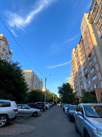 Євгена Чикаленка вул., 59/8
