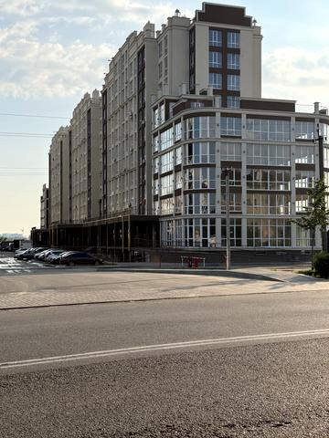 Богуславська вул., (Будинок 4)