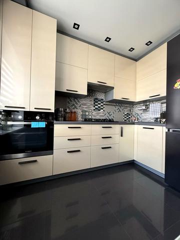 Кулика і Гудачека вул. (Макарова), 24в