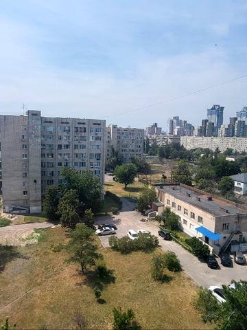 Юрія Шумського вул., 8-А