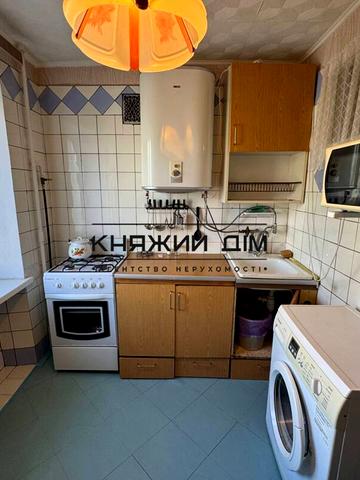Науки просп., 24