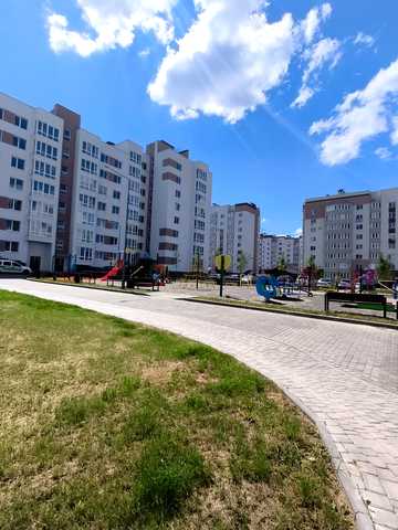 Андрія Шептицького, 12
