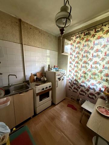 Петра Калнишевського просп. (Косіора), 7