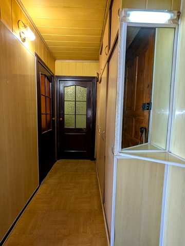 Миру вул., 104