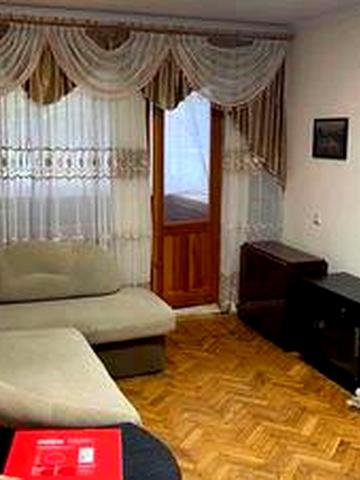 Якуба Коласа вул., 11