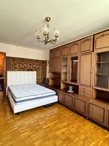 Андрія Малишка вул., 23