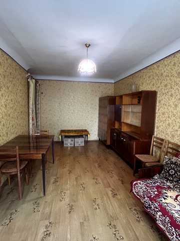 Кам'янецька вул., 111