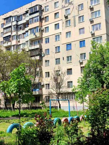Владислава Бувалкіна вул. (Бочарова Генерала), 7