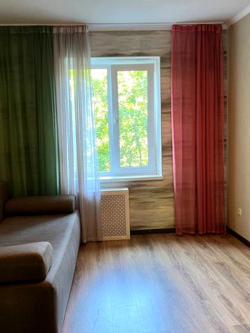 Лукянівська пл., 7