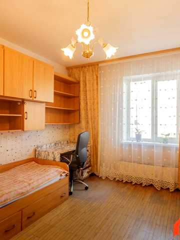 Бориса Гмирі вул., 15
