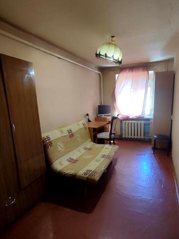 Олександра Поля просп. (Кірова), 68