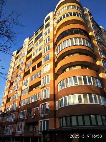 Зоопаркова вул., 8в