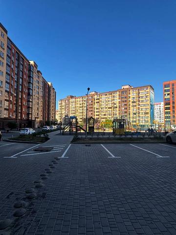 Академіка Сахарова вул., 5-В