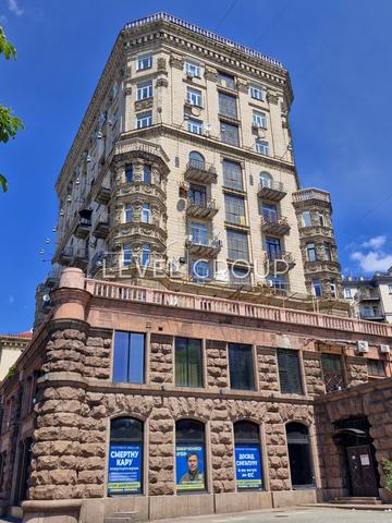 Хрещатик вул. (Kreschatic), 23