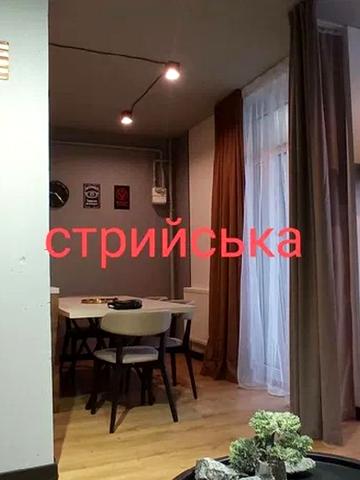 Стрийська вул., 40
