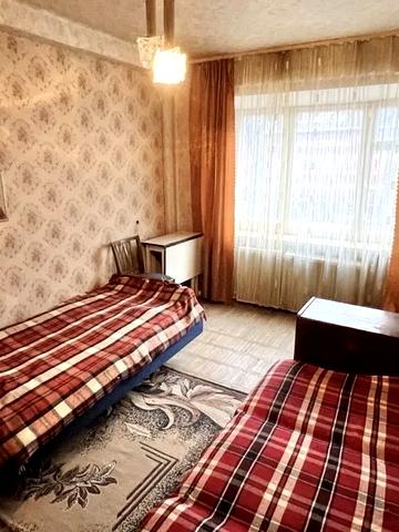 Володимира Сікевича вул., 15