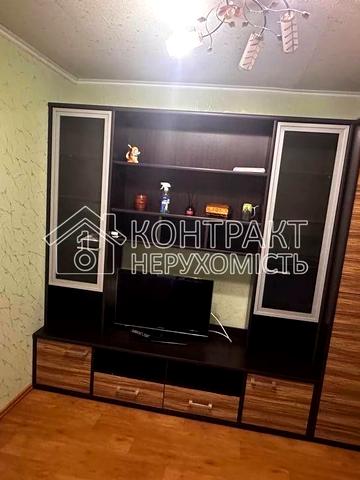 Аерокосмічний просп. (Гагаріна), 68