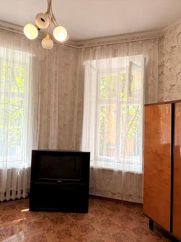 Ольгіївська вул. (Академіка Павлова), 27