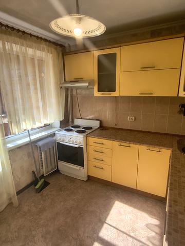 Чистяківська вул., 15