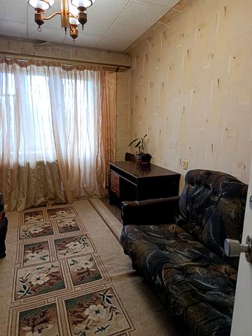 Ольжича вул., 5