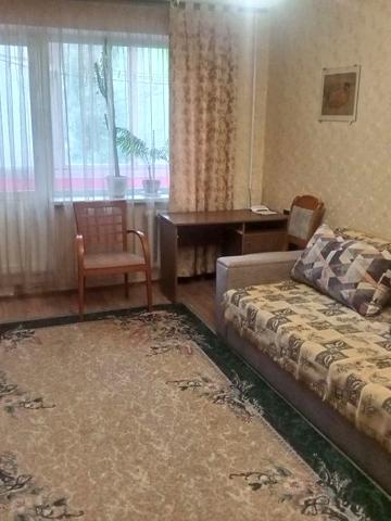 Академіка Корольова просп., 12
