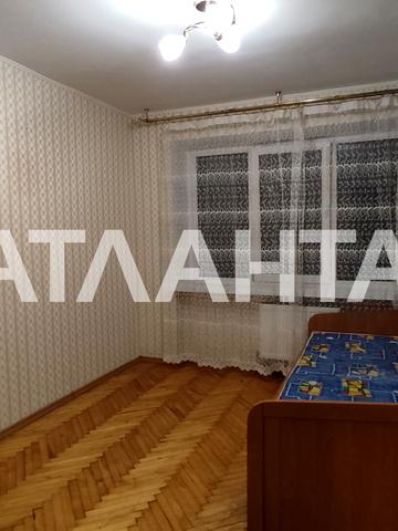 Іцхака Рабіна вул., 15