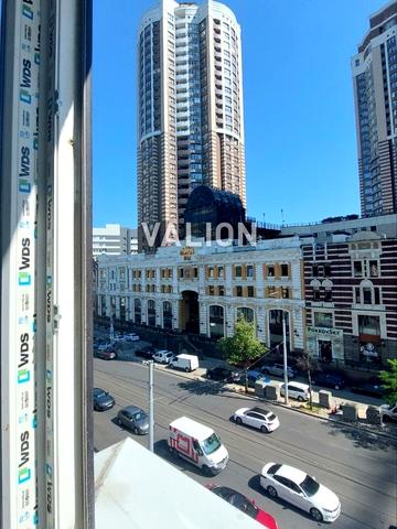 Глибочицька вул., 25/15