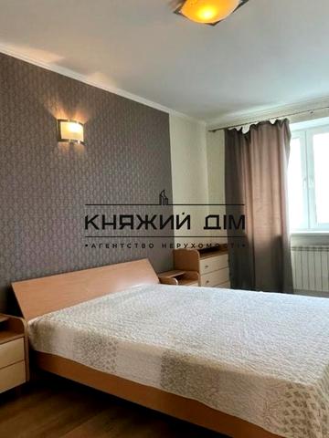 Татарська вул., 7