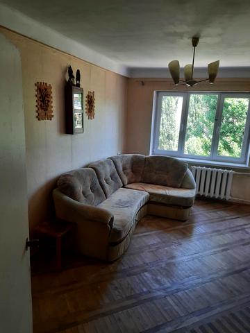 Вацлава Гавела бульв. (Івана Лепсе), 50