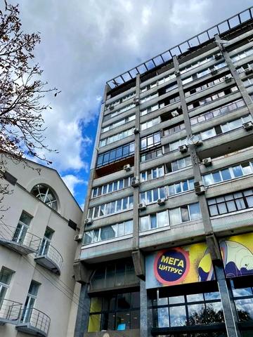 Дмитра Яворницького просп. (Карла Маркса), 58