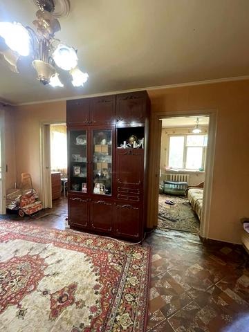 Владислава Бувалкіна вул. (Бочарова Генерала), 8
