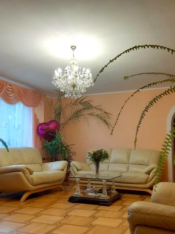 Святослава Ріхтера вул. (Щорса), 2