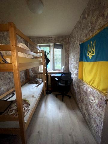Академіка Білецького вул., 8