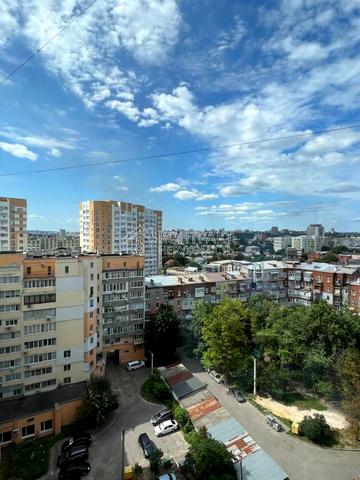 Молочна вул. (Кірова), 11