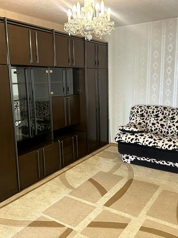 Підлісна вул., 6