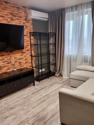 Боголюбова вул., 35