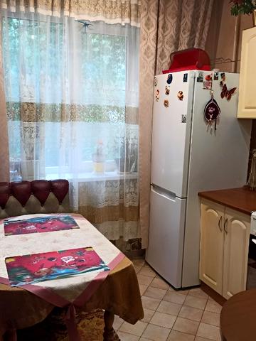Академіка Корольова просп., 12