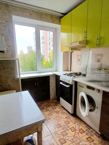 Олександра Довгача вул. (Стаханівців), 9