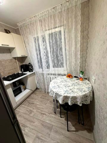 Інглезі вул. (25-ї Чапаєвської Дивізії), 12