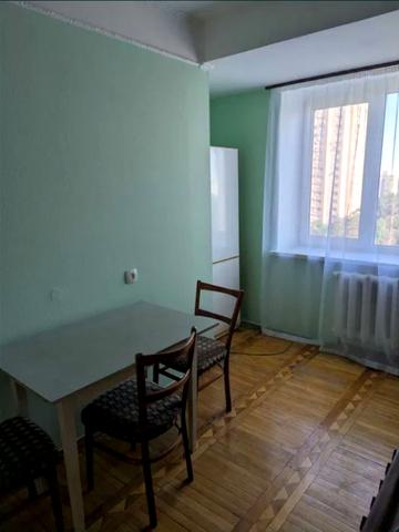 Верховинна вул., 34