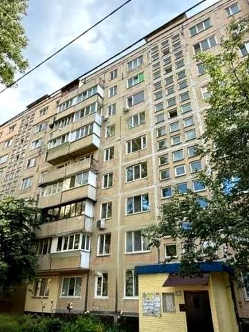 Ігоря Юхновського вул. (Сулеймана Стальського), 28-А