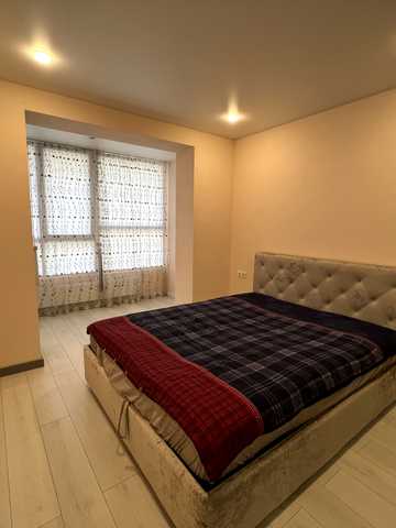 Євгена Рихліка вул. (5-й Щорса), 15 к1-8