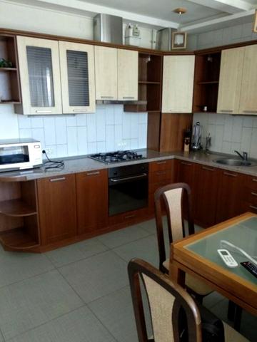 Шампанський пров., 9