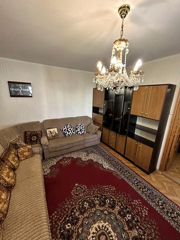 Олександра Мишуги вул., 1/4