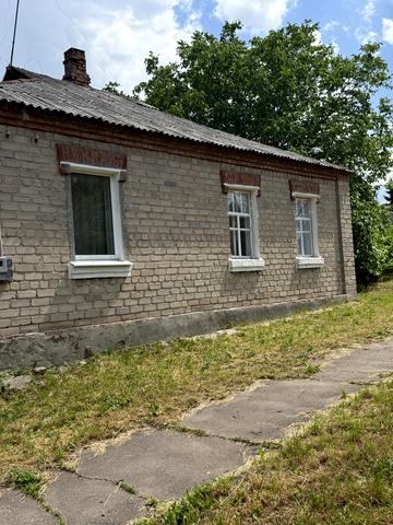 Паровозна вул., 19а