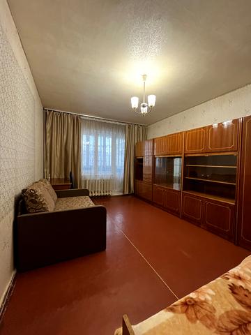 Йорданська вул. (Лайоша Гавро), 9