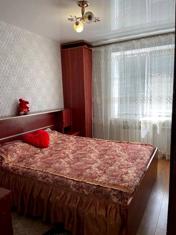 Степана Васильченка вул., 1