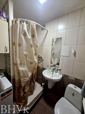 Небесної Сотні вул. (Івана Стасюка), 7