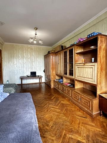 Євгена Сверстюка вул. (Марини Раскової), 8-А