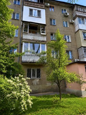 Івана та Юрія Лип вул. (Гайдара), 42/44